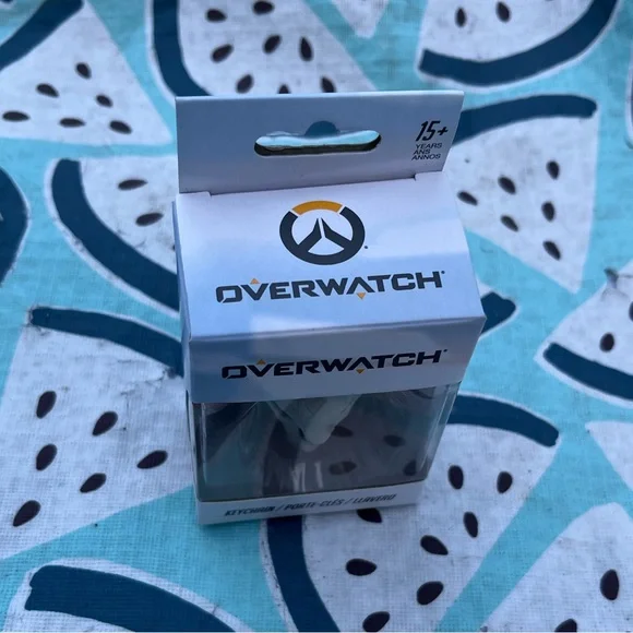 Overwatch Reaper Keychain - Picture 4 of 5